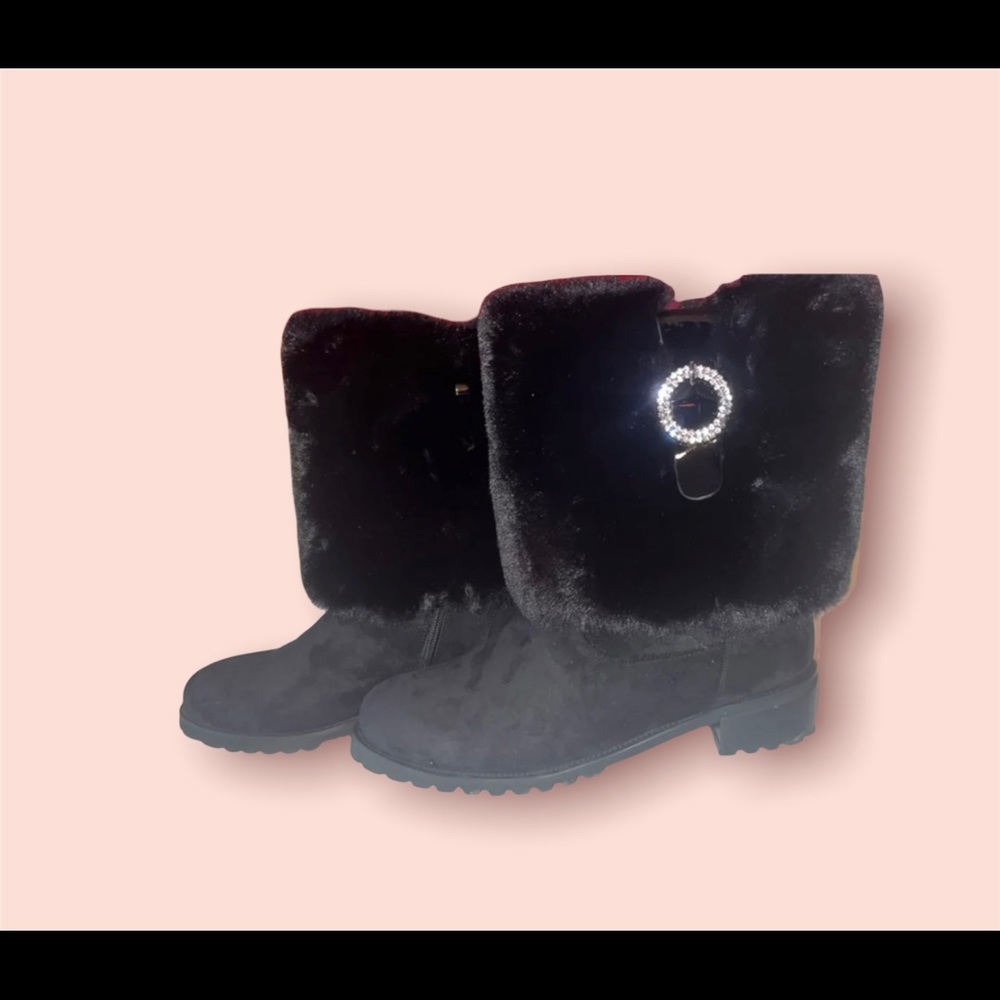 Midnight Velvet Black Sequined Buckles & Fur WMNS Boots SIZE: 10